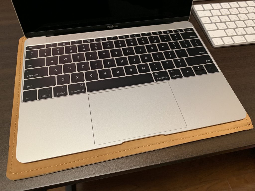 MacBook レザースリーブ　本革　保護ケース